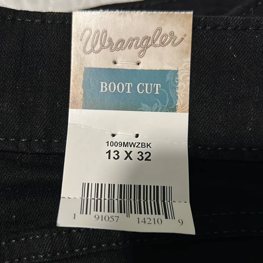 Wranglers - Picture 3 of 3